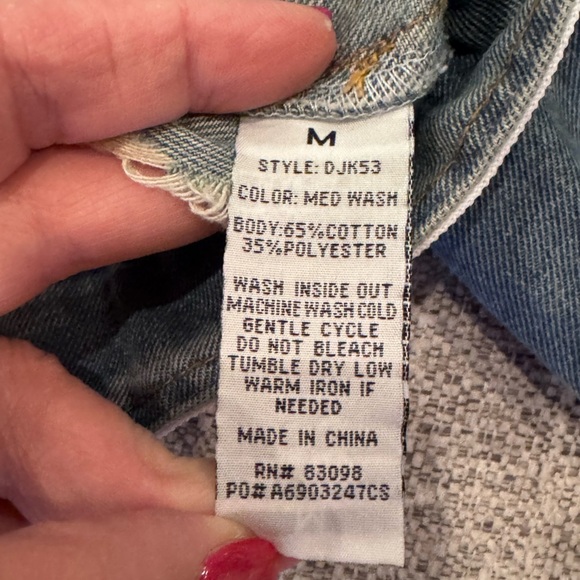 LSU Tigers Denim Jean Jacket Long Sleeve Button Down Gameday Women Sz M - Picture 13 of 14